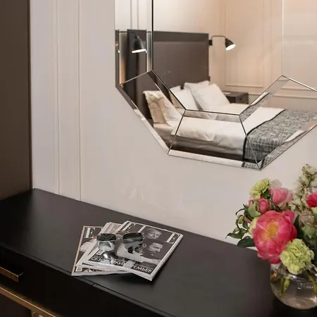 De Paris Aparthotel Kyiv